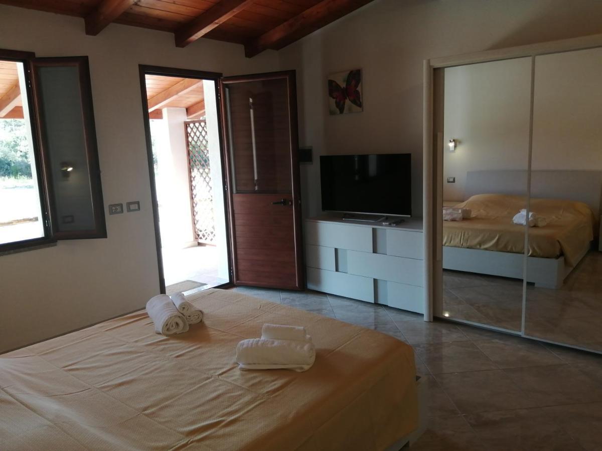 Il Frutteto Bed & Breakfast Torre delle Stelle Bagian luar foto