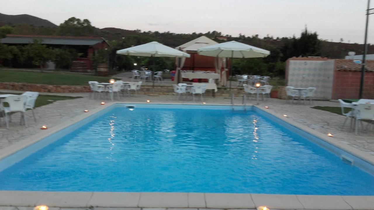 Il Frutteto Bed & Breakfast Torre delle Stelle Bagian luar foto